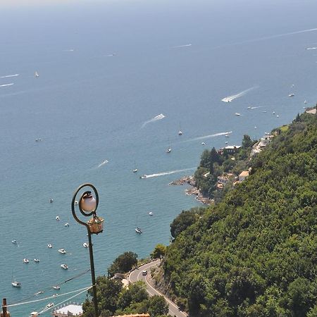 villa verde sul mare Vietri Exterior foto